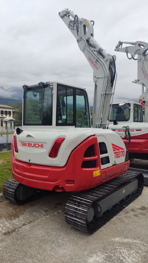 Midi escavatore TAKEUCHI TB370 M - Franco Clò Macchine Movimento Terra