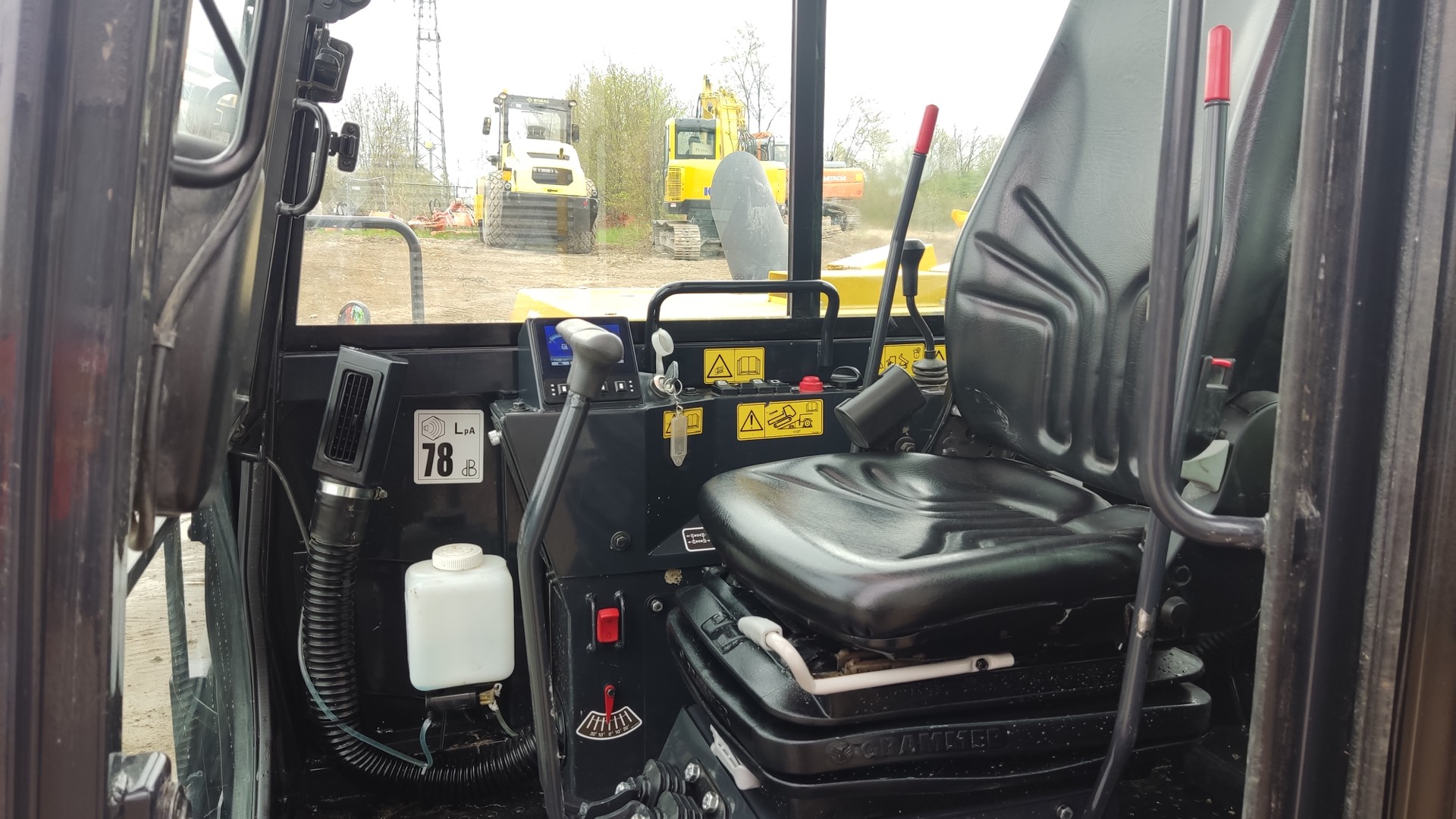 Dumper cingolato YANMAR C 50 R-5A - Franco Clò Macchine Movimento Terra