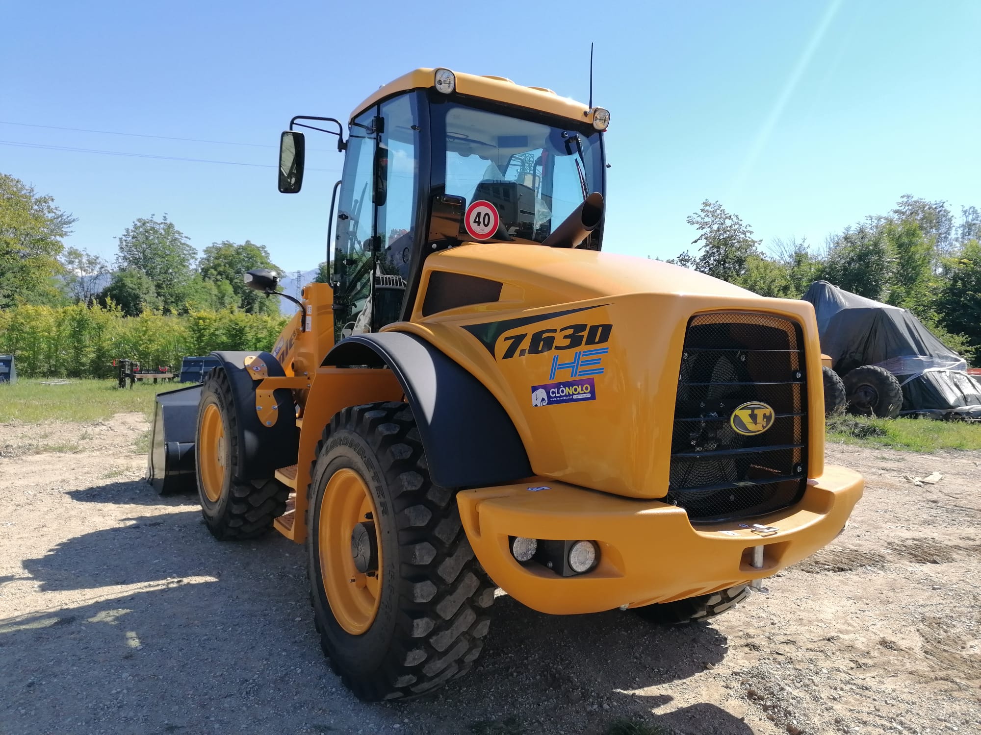 Pala gommata grande VENIERI VF 7.63 D - Franco Clò Macchine Movimento Terra