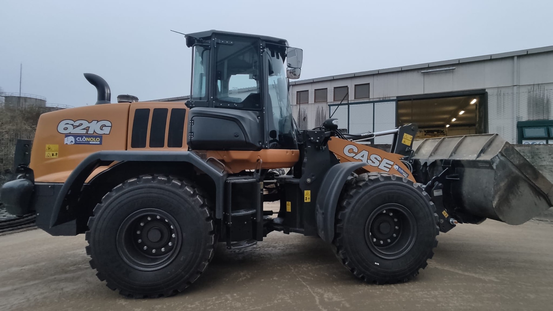 Pala gommata grande CASE 621 G - Franco Clò Macchine Movimento Terra