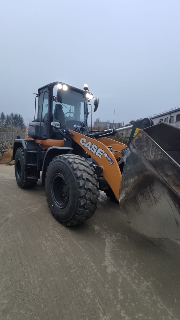 Pala gommata grande CASE 621 G - Franco Clò Macchine Movimento Terra