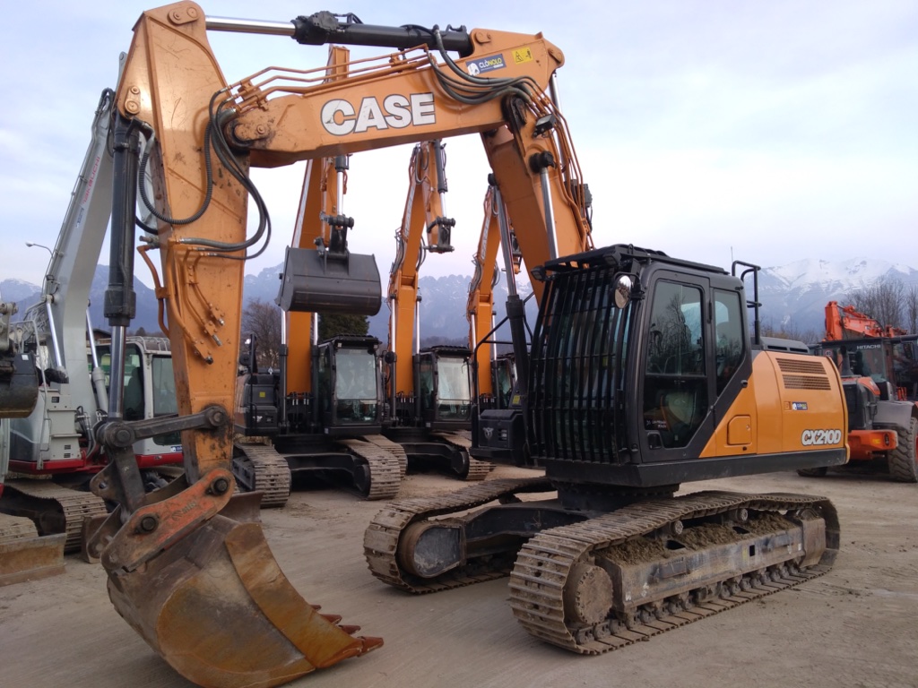 Escavatore cingolato CASE CX210D T - Franco Clò Macchine Movimento Terra