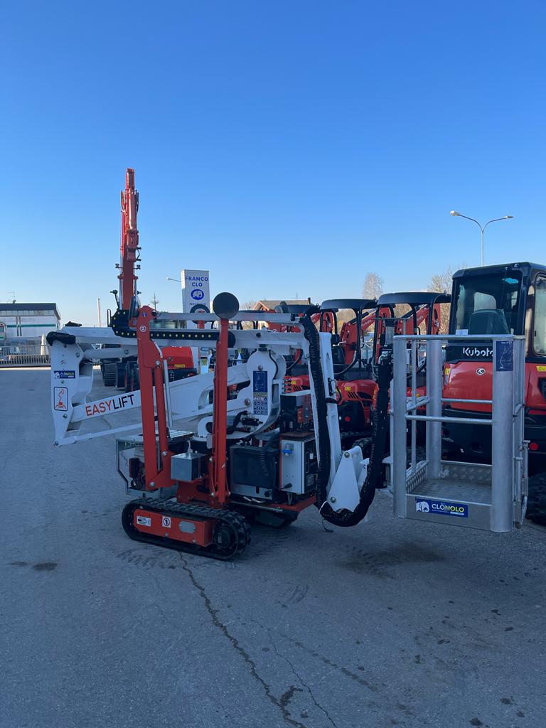 Piattaforma aerea EASYLIFT R130 - Franco Clò Macchine Movimento Terra