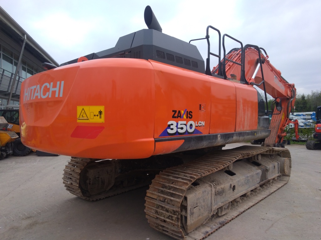 Escavatore cingolato HITACHI ZX350LCN-6 M - Franco Clò Macchine Movimento Terra