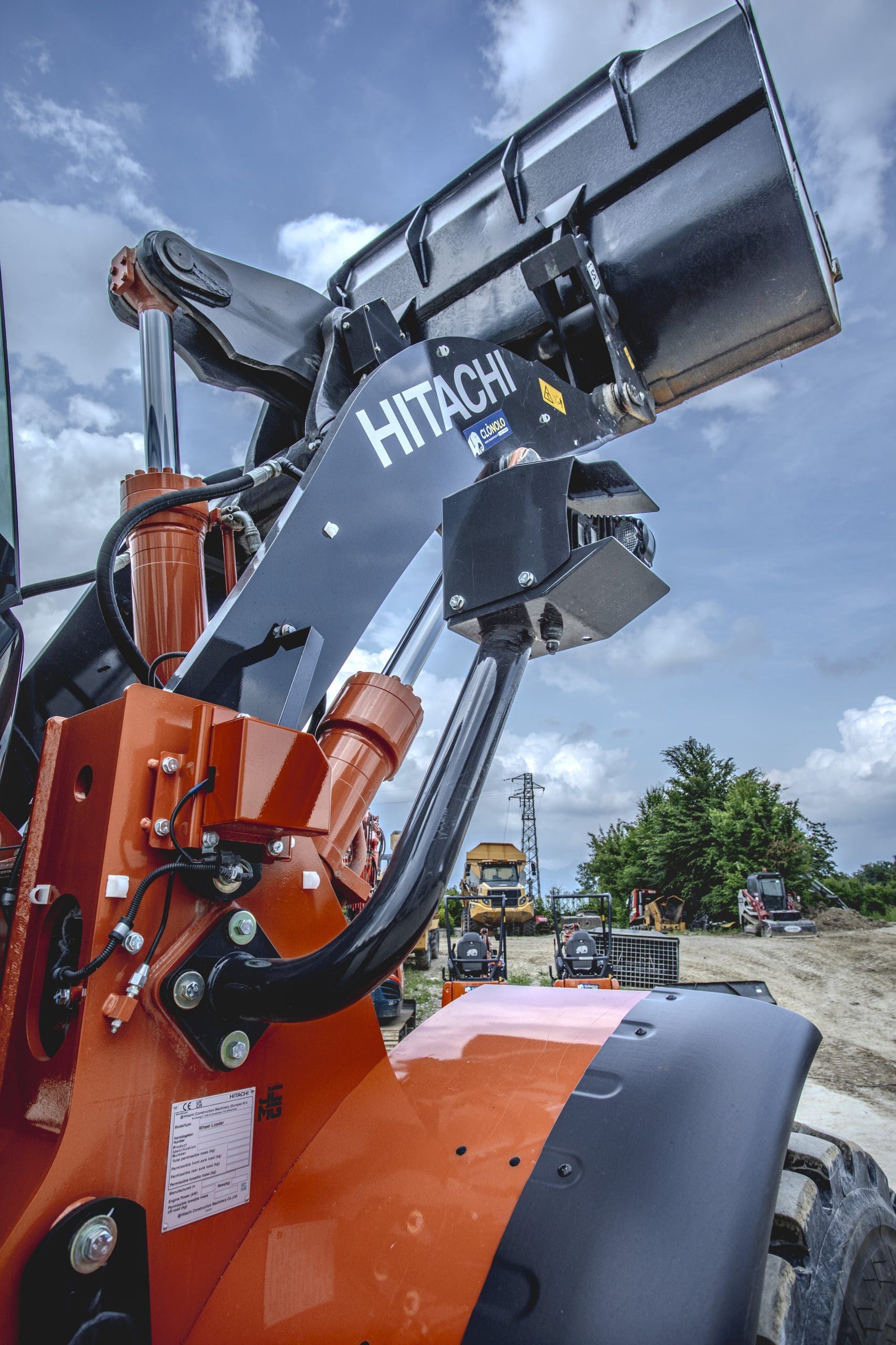 Pala gommata grande HITACHI ZW180-7 TPD - Franco Clò Macchine Movimento Terra