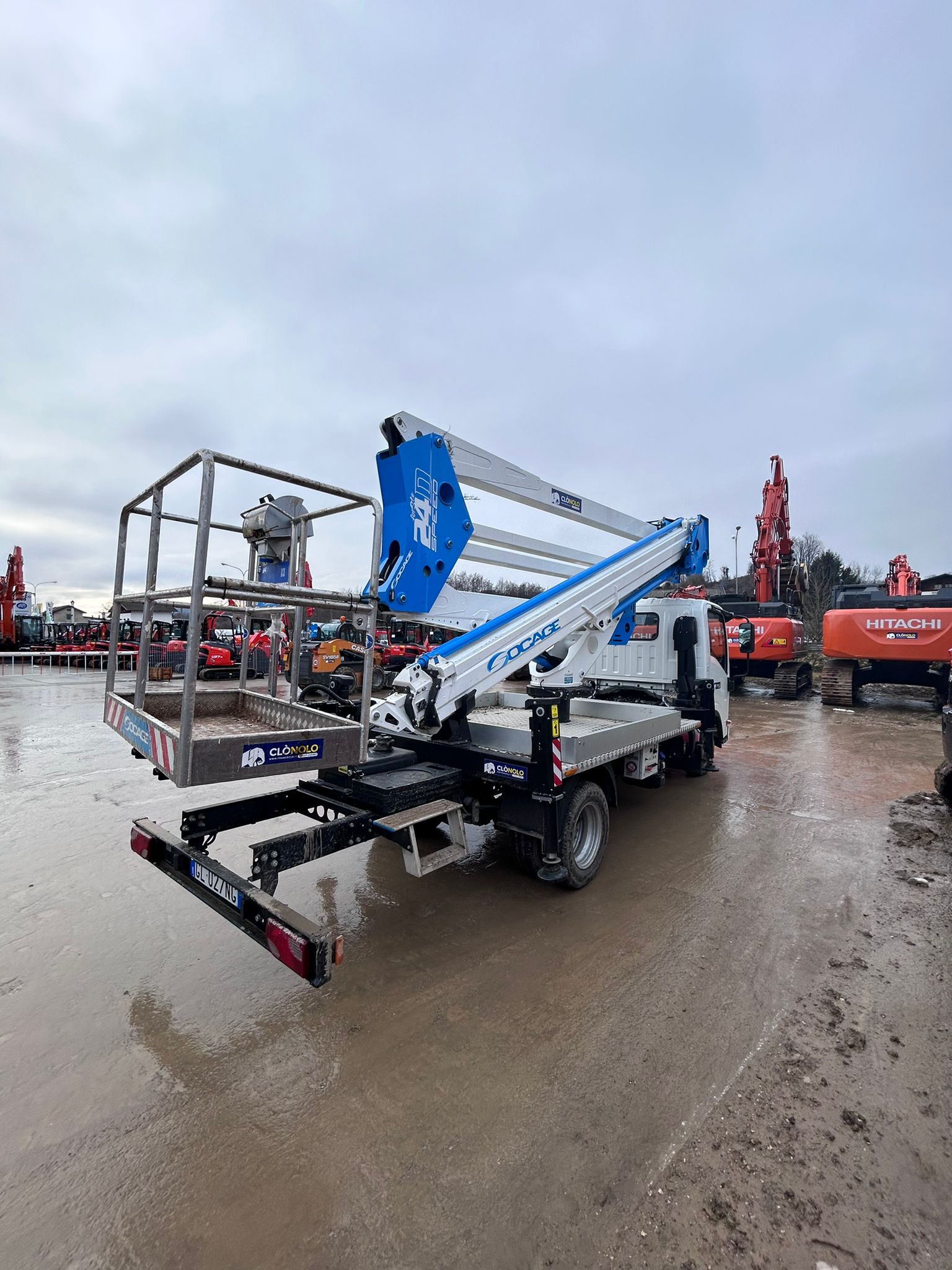 Piattaforma aerea SOCAGE FORSTE 24D - Franco Clò Macchine Movimento Terra