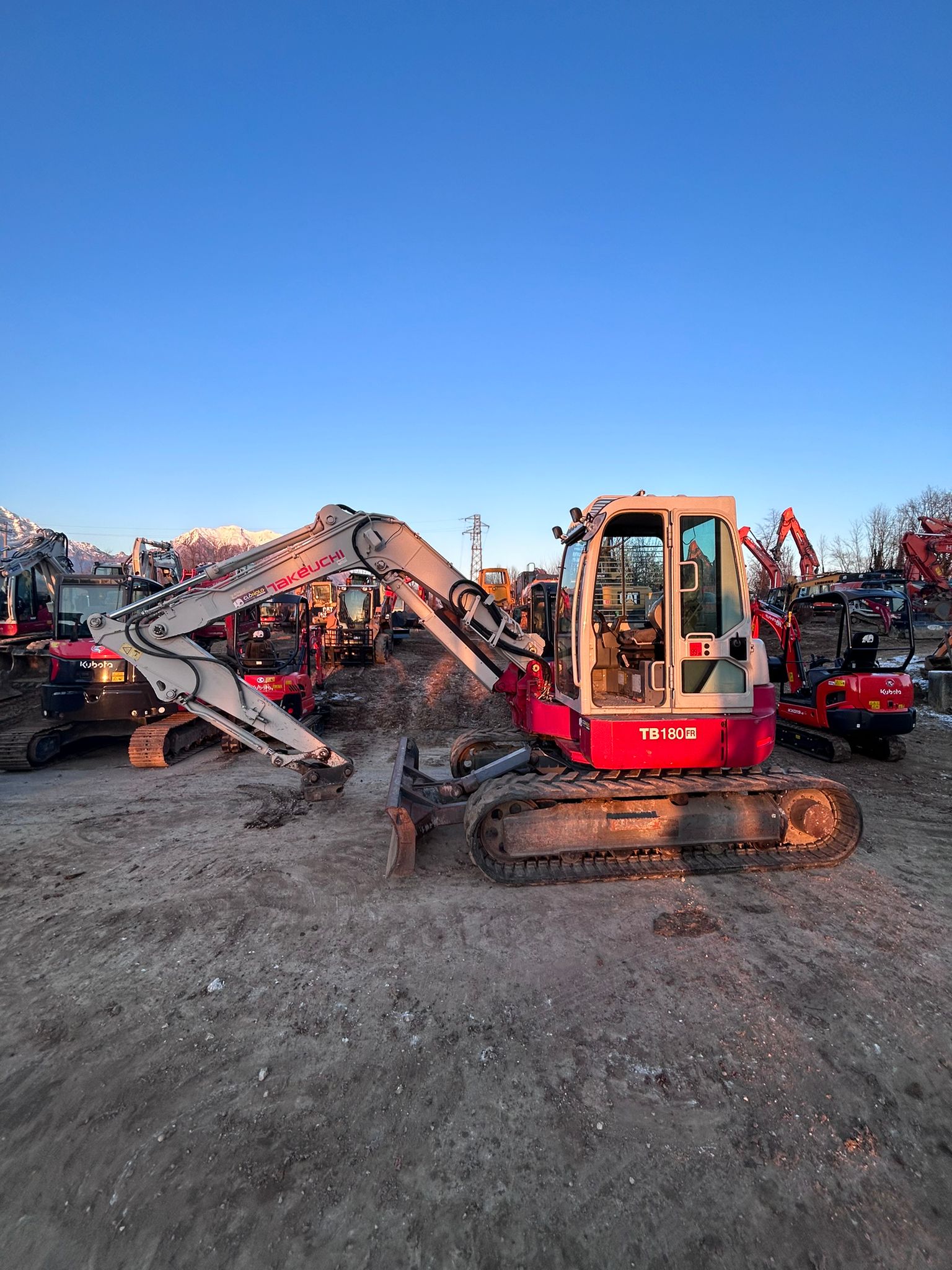 Midi escavatore TAKEUCHI TB180FR - Franco Clò Macchine Movimento Terra