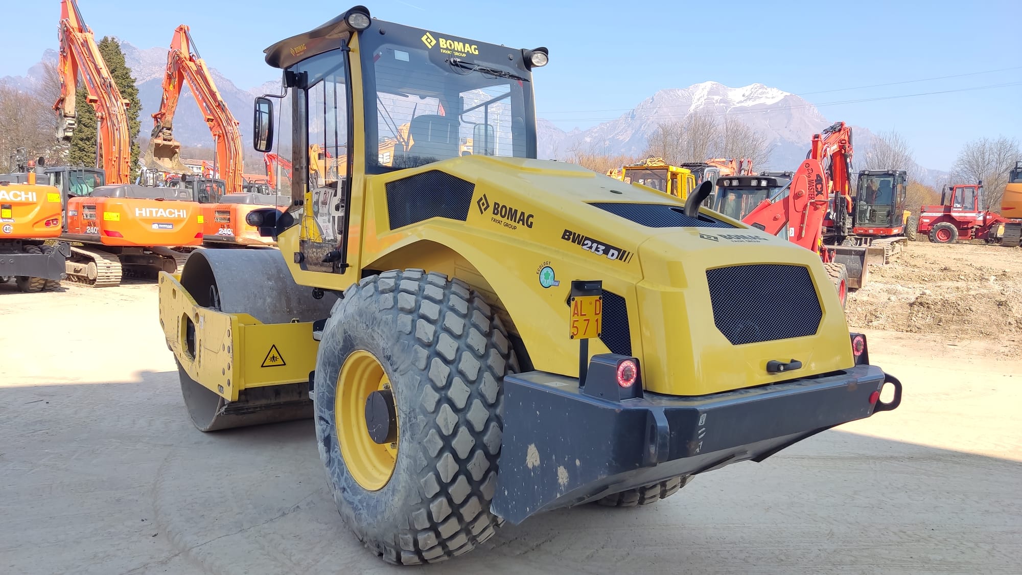 Rullo compattatore BOMAG BW 213 D-5 - Franco Clò Macchine Movimento Terra