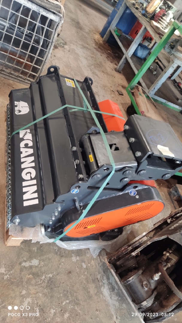 Trincia CANGINI TC3-22CC - Franco Clò Macchine Movimento Terra