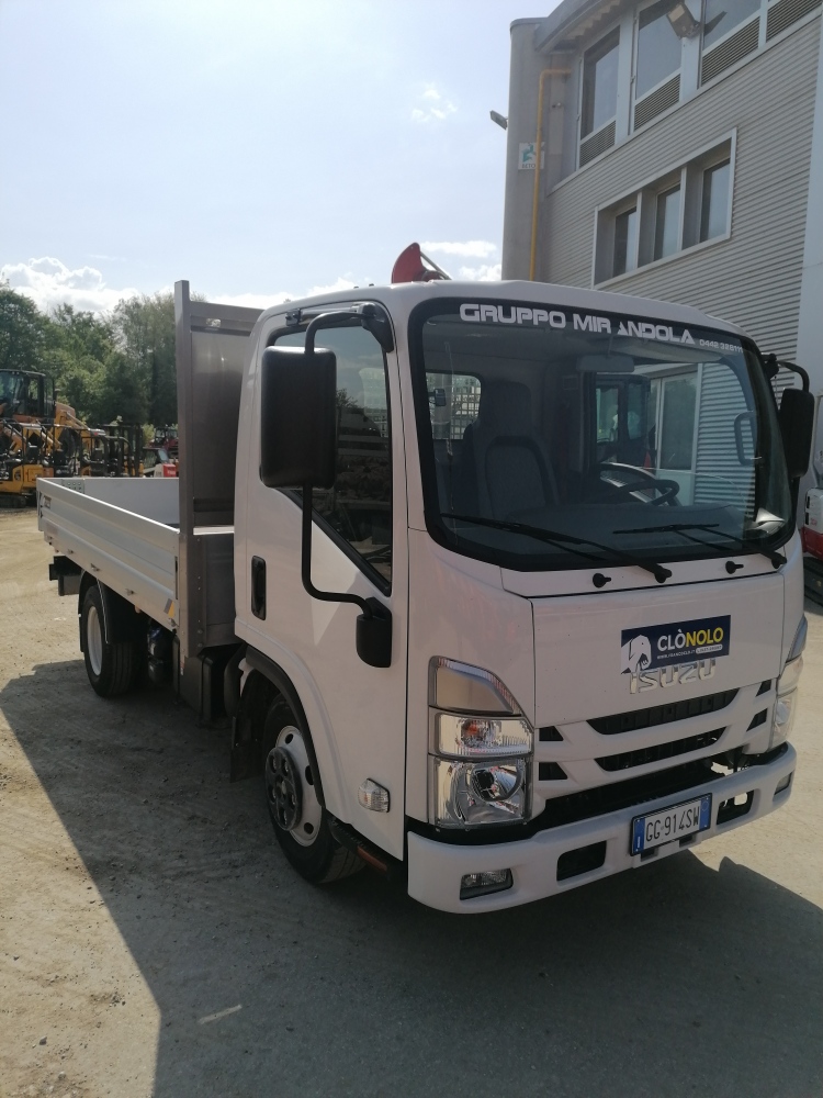 Autocarro ISUZU M21TT BLEU E6d - Franco Clò Macchine Movimento Terra