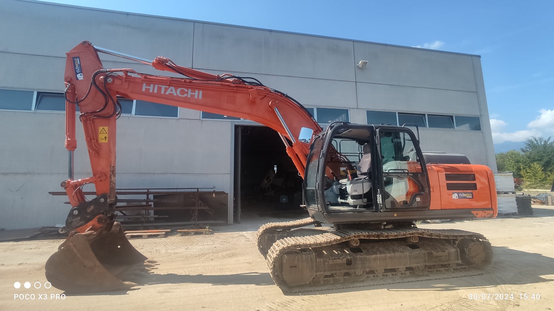 Escavatore cingolato HITACHI ZX 210LCN.6 - Franco Clò Macchine Movimento Terra