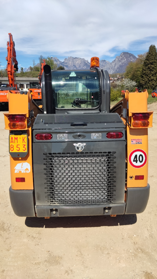 Pala compatta gommata CASE SR 175 B HF - Franco Clò Macchine Movimento Terra