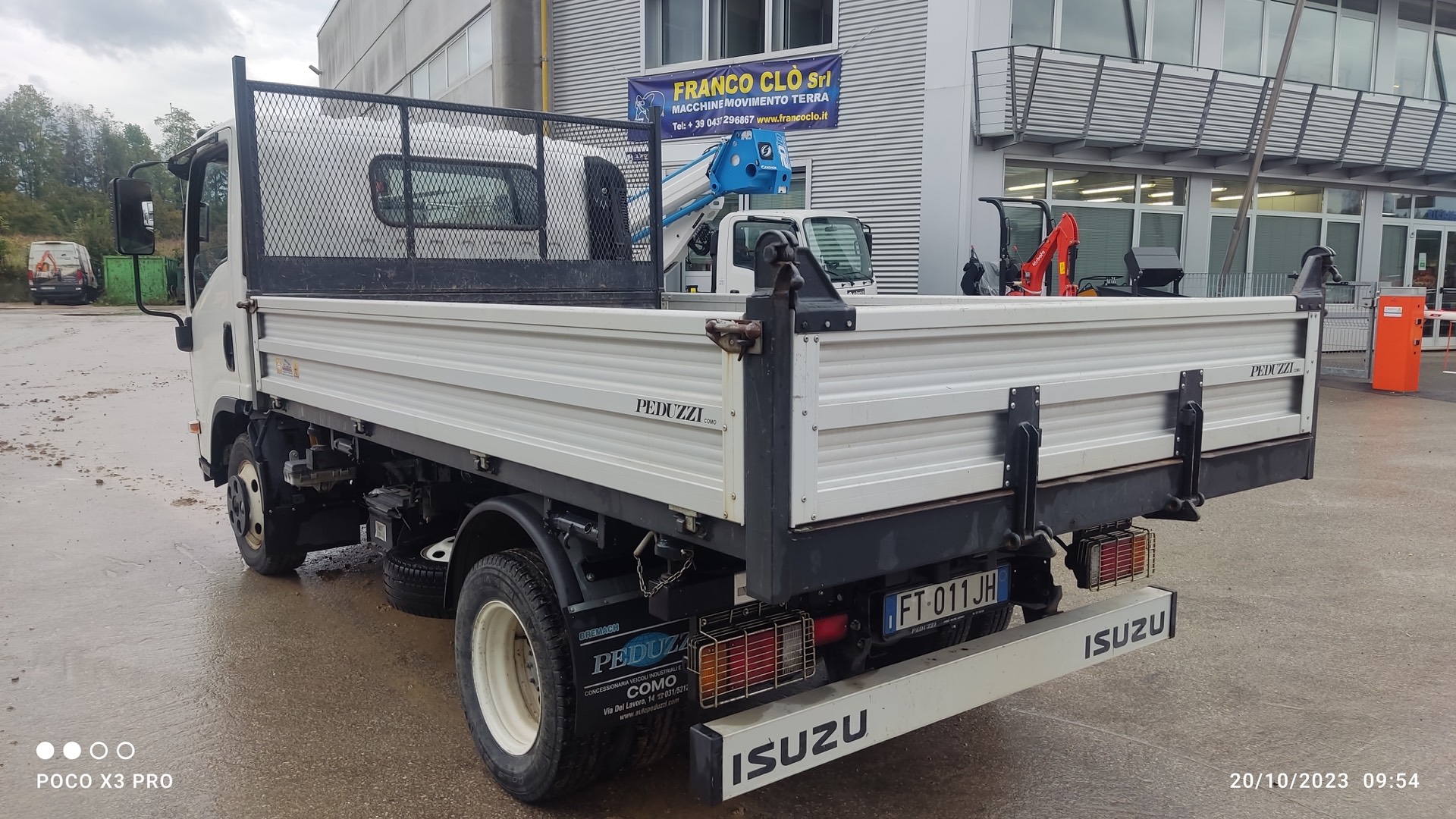 Autocarro ISUZU M21 - Franco Clò Macchine Movimento Terra