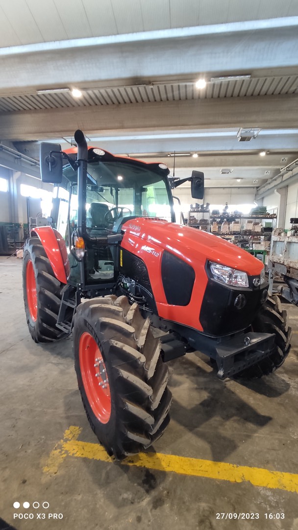 Trattore KUBOTA M5112 - Franco Clò Macchine Movimento Terra