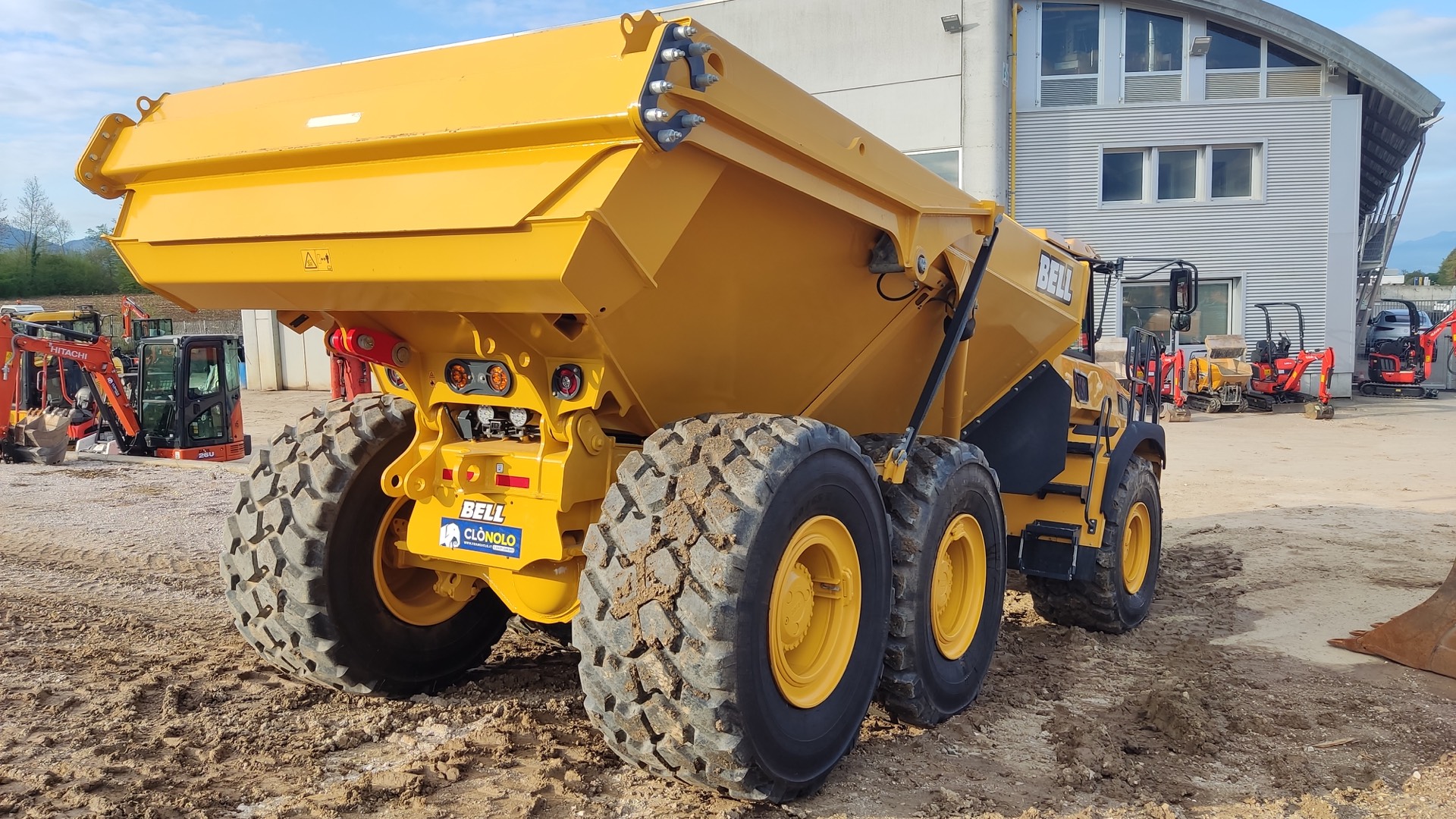 Dumper BELL B30E - Franco Clò Macchine Movimento Terra