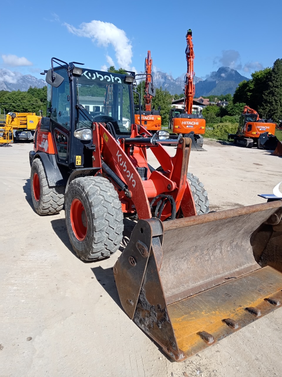 Pala gommata KUBOTA R 065 HW - Franco Clò Macchine Movimento Terra