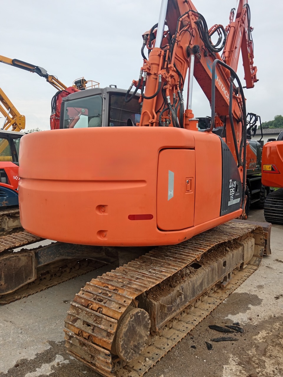 Escavatore cingolato HITACHI ZX 135US 2P - Franco Clò Macchine Movimento Terra