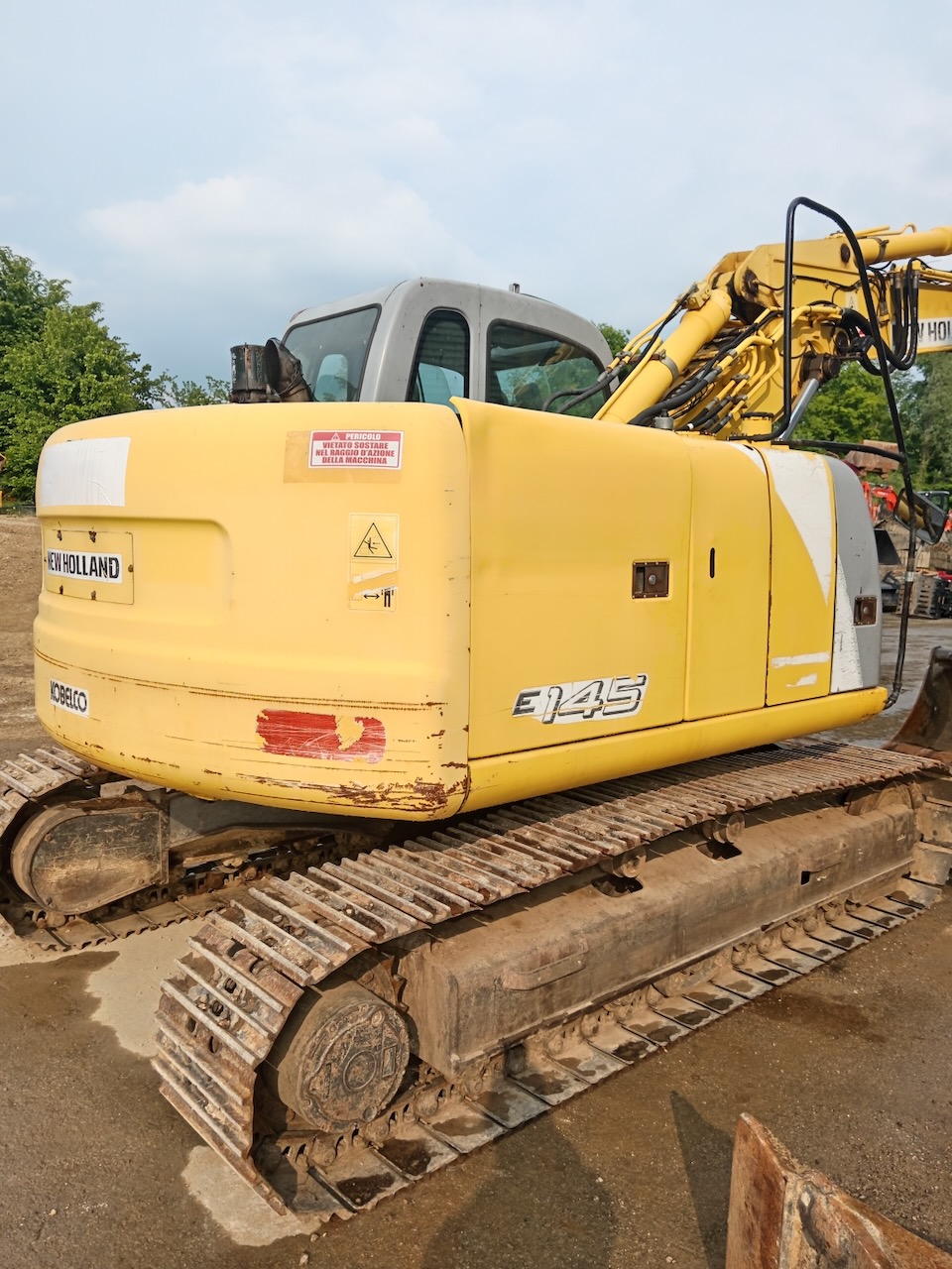 Escavatore Cingolato NEW HOLLAND E 145 2P - Franco Clò Macchine Movimento Terra