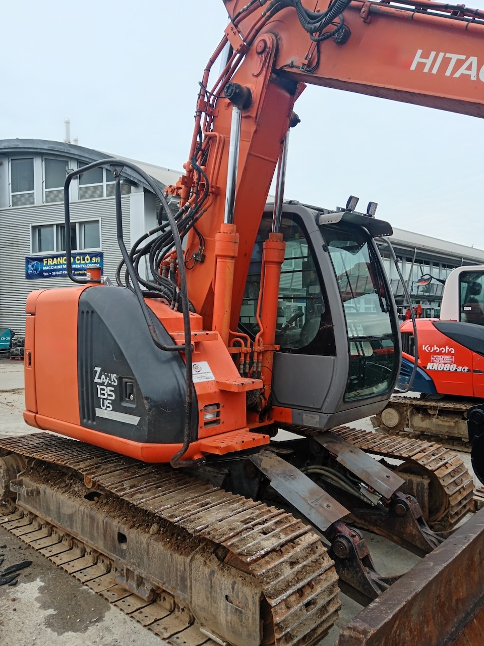 Escavatore cingolato HITACHI ZX 135US 2P - Franco Clò Macchine Movimento Terra
