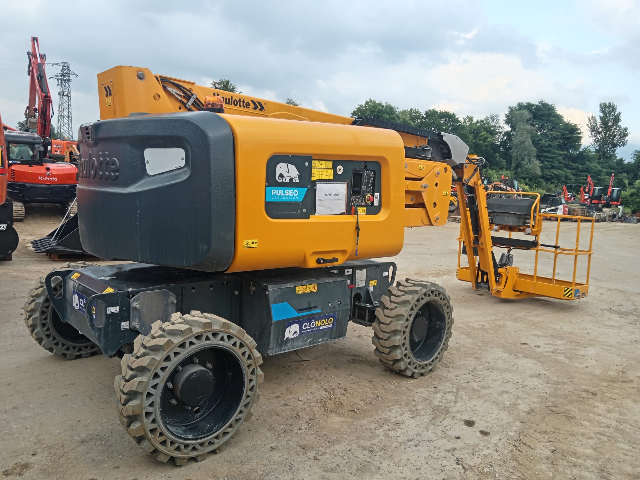 Piattaforma Aerea HAULOTTE HA16E - Franco Clò Macchine Movimento Terra