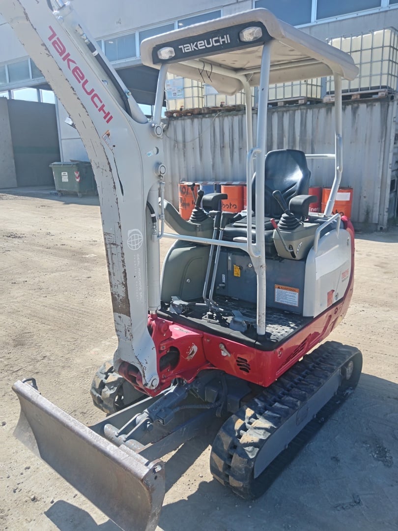 Mini escavatore TAKEUCHI TB216 Easy - Franco Clò Macchine Movimento Terra